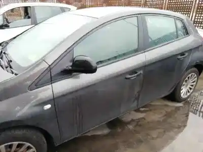 Vehicul casat fiat bravo ii (198_) 1.4 (198axa1b) al anului 2009 alimentat 192b2000