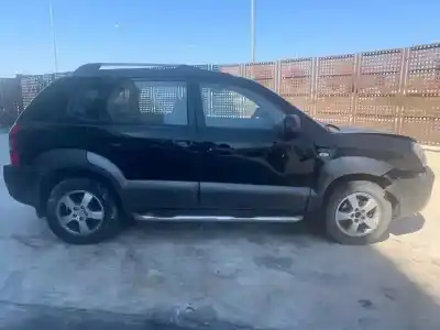 Verschrottungsfahrzeug HYUNDAI TUCSON (JM) 2.0 CRDi des Jahres 2007 angetrieben 4EA