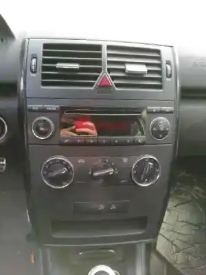 Здавання транспортного засобу mercedes-benz clase a (w169) a 150 (169.331) року 2006 потужний 266920