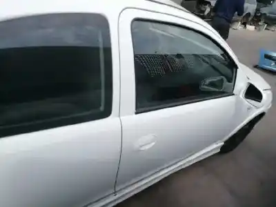 Здавання транспортного засобу opel corsa c club року 2002 потужний z12xe