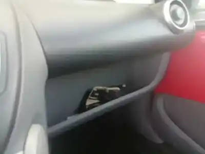 Veicolo di demolizione citroen c1 sx dell'anno 2006 alimentato 1kr