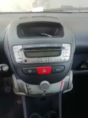 Veicolo di demolizione citroen c1 sx dell'anno 2006 alimentato 1kr