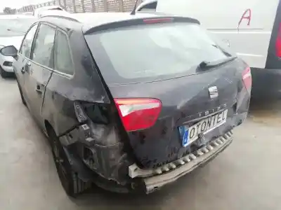 Veículo de Sucata seat ibiza st (6j8) style do ano 2011 alimentado cay