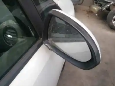 Veicolo di demolizione opel corsa d 1.3 16v cdti dell'anno 2013 alimentato a13dtc