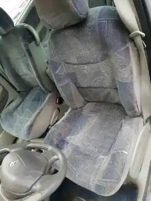Здавання транспортного засобу renault megane i scenic (ja0) 1.9 d alize року 2000 потужний f8q 57