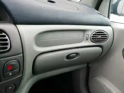 Здавання транспортного засобу renault megane i scenic (ja0) 1.9 d alize року 2000 потужний f8q 57
