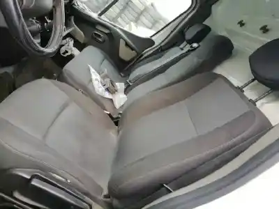 Veicolo di demolizione renault master kipper doka l3h1 3.5t dell'anno 2011 alimentato m9tg6