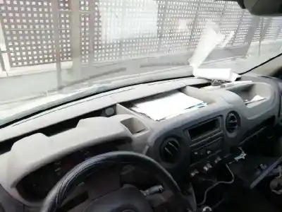 Veicolo di demolizione renault master kipper doka l3h1 3.5t dell'anno 2011 alimentato m9tg6