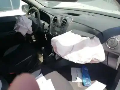 Veículo de Sucata dacia sandero laureate do ano 2016 alimentado k9ke6