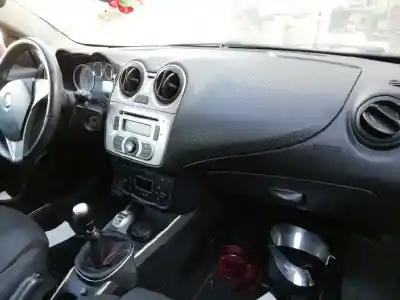 Sloopvoertuig alfa romeo mito (145) distinctive van het jaar 2008 aangedreven 955a3000