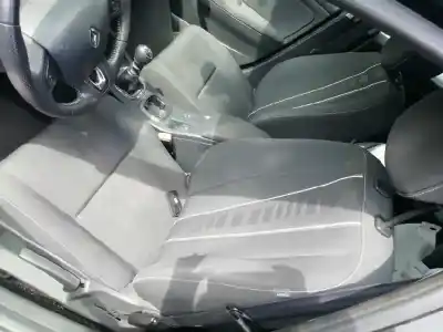 Veículo de Sucata renault megane iii sport tourer dynamique do ano 2013 alimentado h5f a4