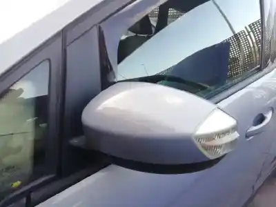 Здавання транспортного засобу ford c-max titanium року 2013 потужний pnda
