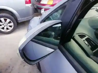 Здавання транспортного засобу ford c-max titanium року 2013 потужний pnda