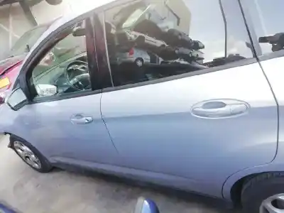 Здавання транспортного засобу ford c-max titanium року 2013 потужний pnda