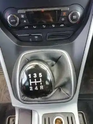 Здавання транспортного засобу ford c-max titanium року 2013 потужний pnda