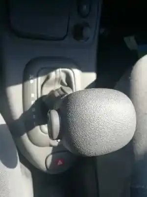 Утилизация автомобиля renault clio ii fase i (b/cbo) 1.6 initiale (b/cbod) 90 cv / 66 kw года 2000 питание k7m g7
