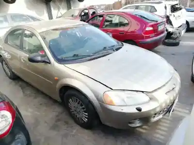 Veículo de Sucata chrysler sebring berlina (jr41) 2.0 16v cat do ano 2002 alimentado g 466
