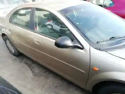 Veículo de Sucata chrysler sebring berlina (jr41) 2.0 16v cat do ano 2002 alimentado g 466