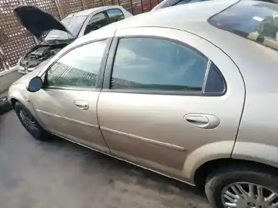 Veículo de Sucata chrysler sebring berlina (jr41) 2.0 16v cat do ano 2002 alimentado g 466