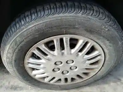 Veículo de Sucata chrysler sebring berlina (jr41) 2.0 16v cat do ano 2002 alimentado g 466