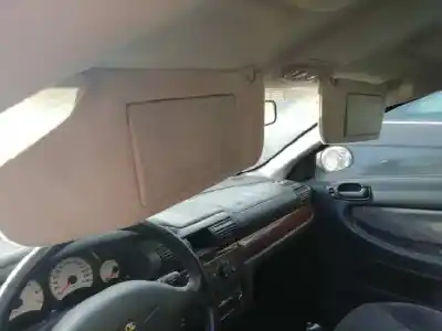 Veículo de Sucata chrysler sebring berlina (jr41) 2.0 16v cat do ano 2002 alimentado g 466