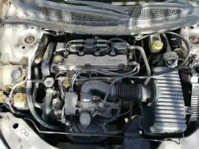 Veículo de Sucata chrysler sebring berlina (jr41) 2.0 16v cat do ano 2002 alimentado g 466