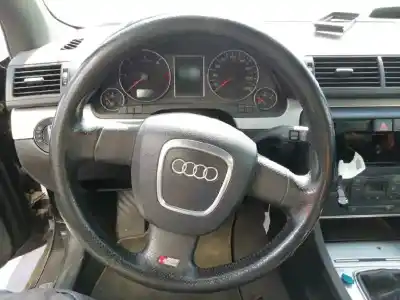 Scrapping Vehicle audi a4 avant (8e) 2.0 tdi of the year 2005 powered blb