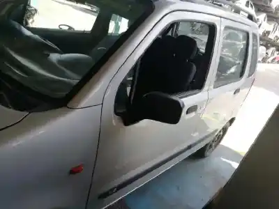 Sloopvoertuig suzuki wagon r+ rb (mm) 1.3 16v cat van het jaar 2004 aangedreven g13bb