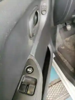 Sloopvoertuig suzuki wagon r+ rb (mm) 1.3 16v cat van het jaar 2004 aangedreven g13bb