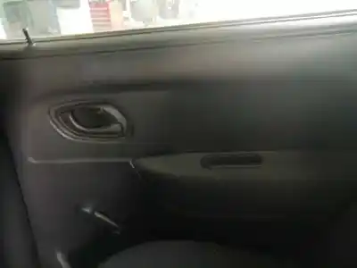 Sloopvoertuig suzuki wagon r+ rb (mm) 1.3 16v cat van het jaar 2004 aangedreven g13bb