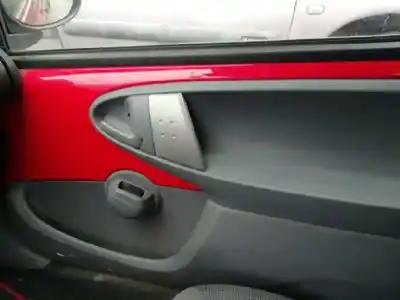 Veículo de Sucata peugeot 107 urban do ano 2006 alimentado 1kr