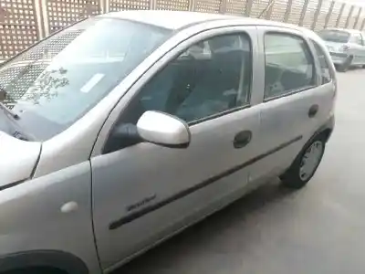 Scrapping Vehicle opel corsa c 1.0 12v cat (z 10 xe / lw3) of the year 2001 powered z10xe