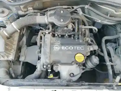 Scrapping Vehicle opel corsa c 1.0 12v cat (z 10 xe / lw3) of the year 2001 powered z10xe