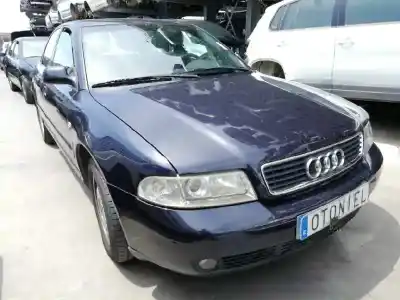 Veículo de Sucata audi a4 berlina (b5) 1.8 do ano 2000 alimentado avv