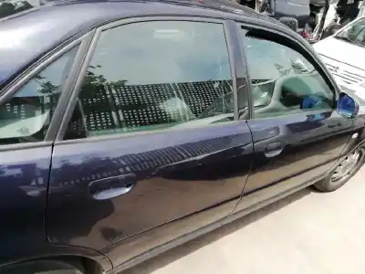 Veículo de Sucata audi a4 berlina (b5) 1.8 do ano 2000 alimentado avv