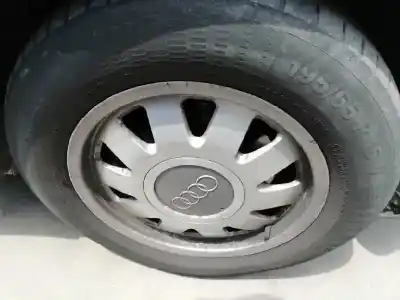 Veículo de Sucata audi a4 berlina (b5) 1.8 do ano 2000 alimentado avv