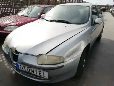 Vehículo de desguace ALFA ROMEO 147 (190) 1.6 TS 105 Sport del año 2003 con motor AR37203