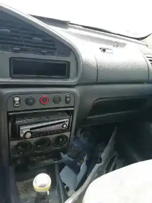 Veículo de Sucata citroen berlingo 1.9 d multispace do ano 2002 alimentado wjy