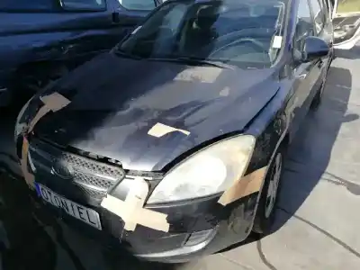 Veicolo di demolizione kia cee´d sporty wagon ex dell'anno 2007 alimentato d4fbl-ul