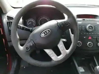 Здавання транспортного засобу kia cee´d concept року 2009 потужний d4fb