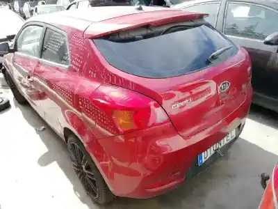 Здавання транспортного засобу kia cee´d concept року 2009 потужний d4fb