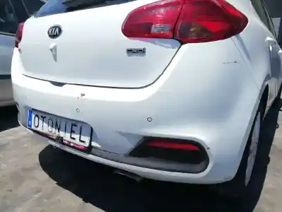 Veículo de Sucata kia pro cee´d (jd) 1.4 crdi 90 do ano 2015 alimentado d4fc