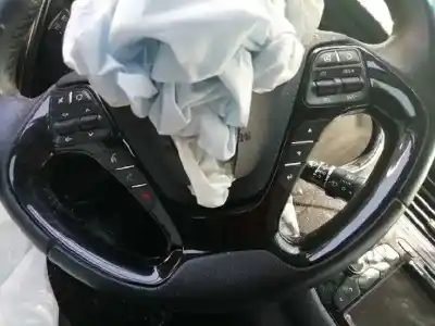 Veículo de Sucata kia pro cee´d (jd) 1.4 crdi 90 do ano 2015 alimentado d4fc