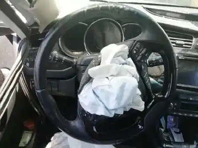 Veículo de Sucata kia pro cee´d (jd) 1.4 crdi 90 do ano 2015 alimentado d4fc