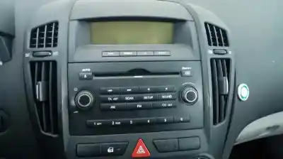 Veículo de Sucata kia cee´d sporty wagon ex do ano 2008 alimentado d4fbl-ul