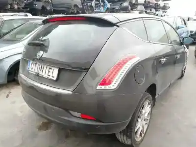 Утилизация автомобиля LANCIA DELTA (181) Argento года 2009 питание 198A2000