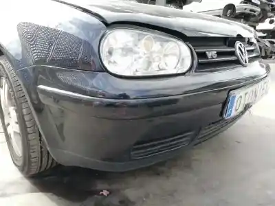 Verschrottungsfahrzeug volkswagen golf iv berlina (1j1) 2.3 v5 cat (agz) des jahres 2000 angetrieben agz