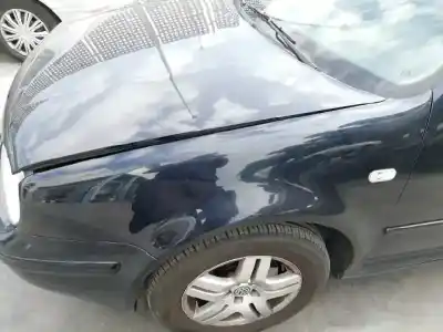 Verschrottungsfahrzeug volkswagen golf iv berlina (1j1) 2.3 v5 cat (agz) des jahres 2000 angetrieben agz
