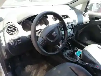 Scrapping Vehicle seat altea xl (5p5) reference of the year 2014 powered cay