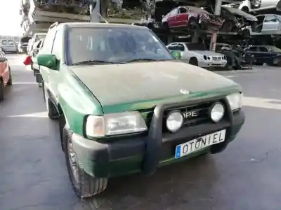 Veicolo di demolizione OPEL FRONTERA A Sport dell'anno 1997 alimentato 